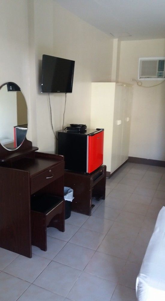 Richdel Hotel Resort 麦克坦 外观 照片
