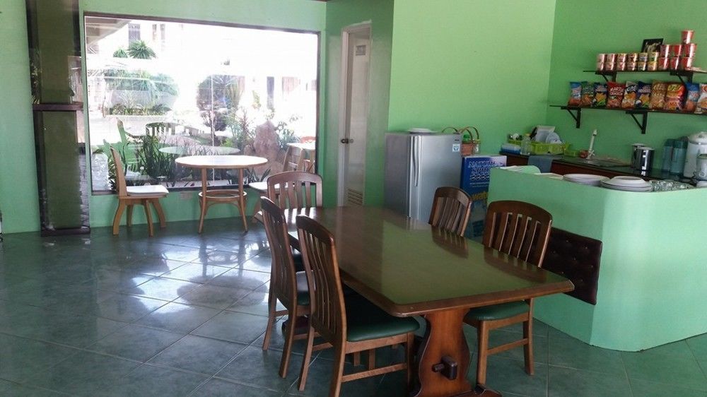 Richdel Hotel Resort 麦克坦 外观 照片