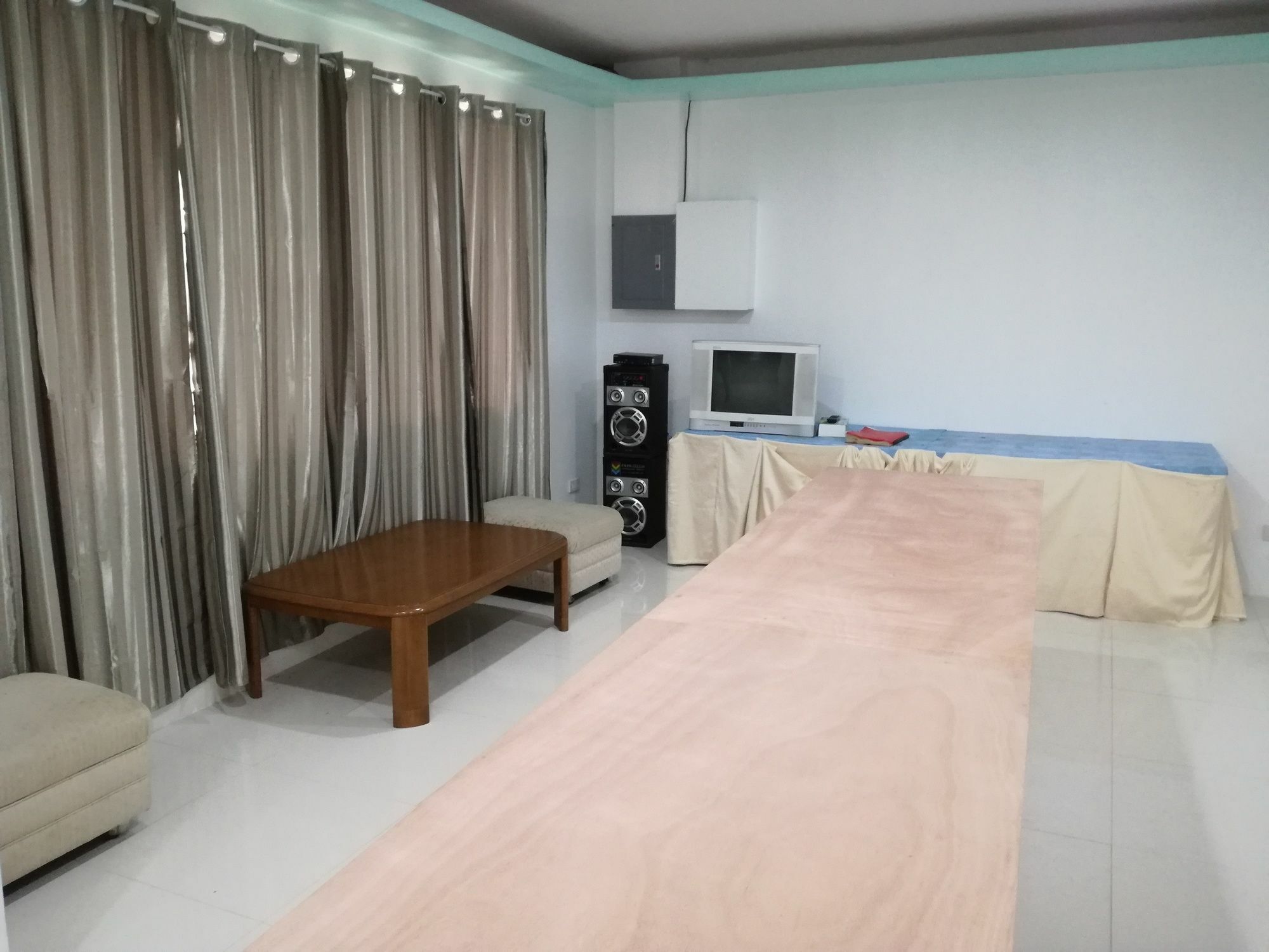 Richdel Hotel Resort 麦克坦 外观 照片
