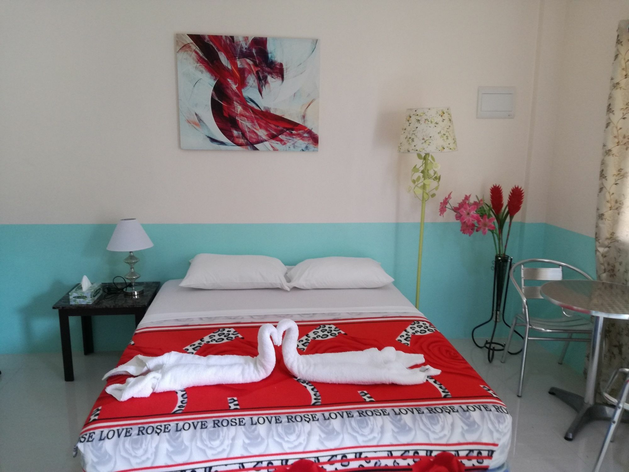 Richdel Hotel Resort 麦克坦 外观 照片
